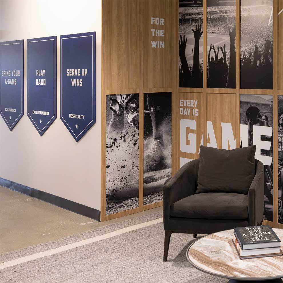 Walk-On's Sports Bistreaux HQ